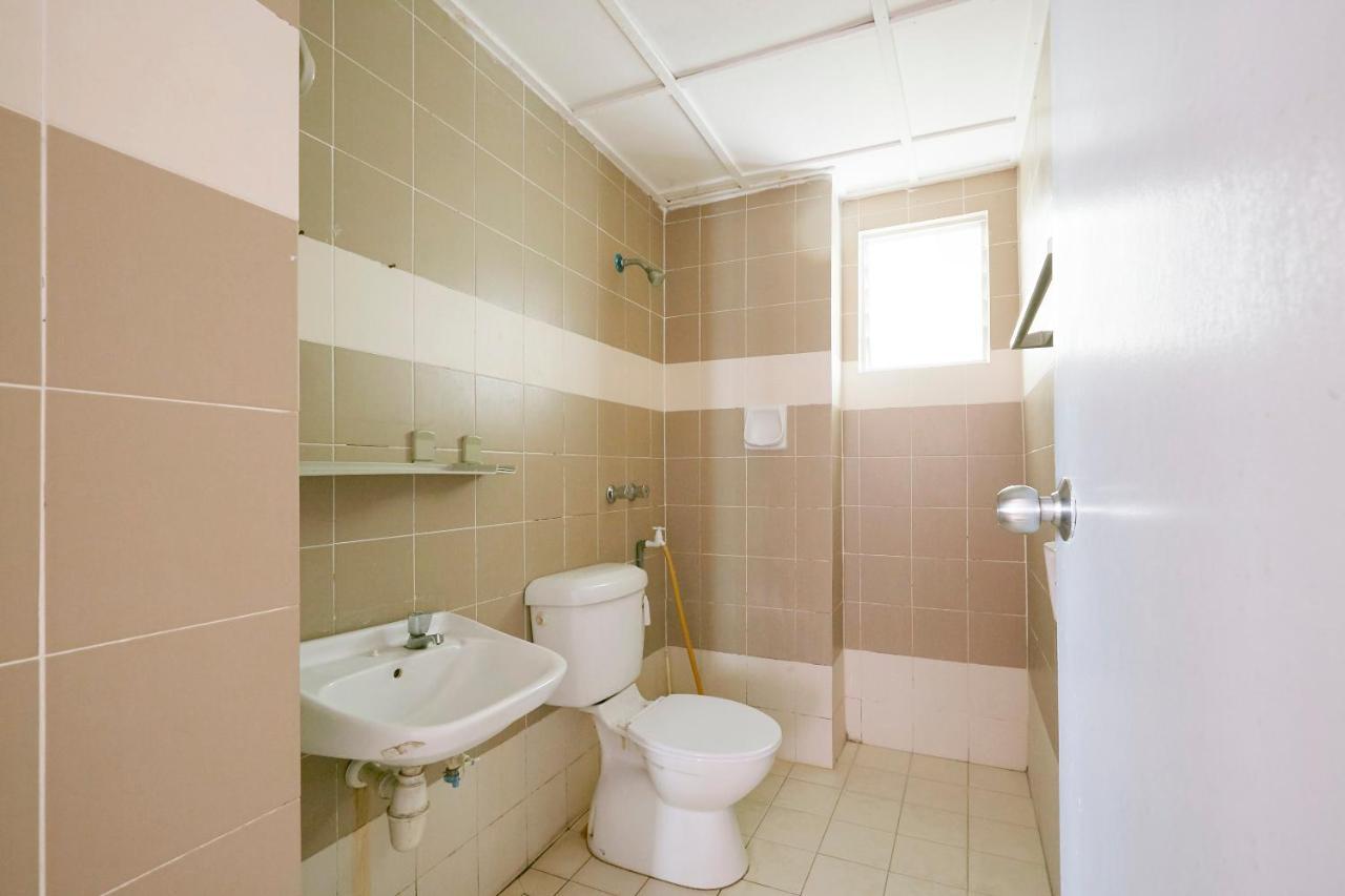 Jc Private Apartment Sunshine Bay Порт-Діксон Екстер'єр фото